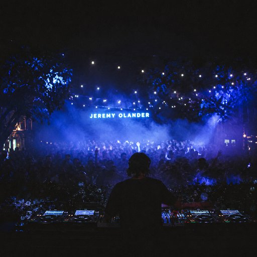 Jeremy Olander artist photo
